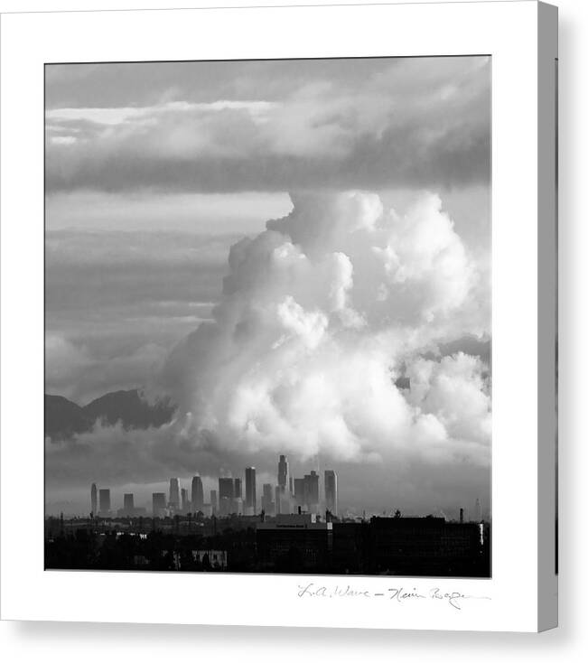 Los Angeles Canvas Print featuring the photograph L.A. Wave by Kevin Bergen