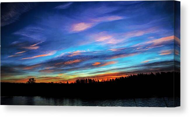 Artistic Canvas Print featuring the photograph Artistic Sky December 16 2014 Colouring The Clouds by Leif Sohlman