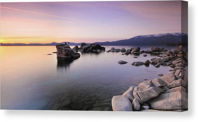Scenics Canvas Print featuring the photograph Bonsai Rock, North Lake Tahoe - Usa by Www.batteredphotographer.com