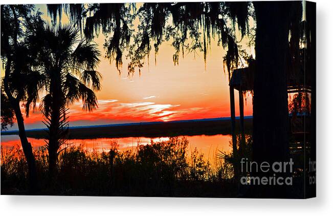 Sunset Canvas Print featuring the photograph Southern sunset by Frank Larkin