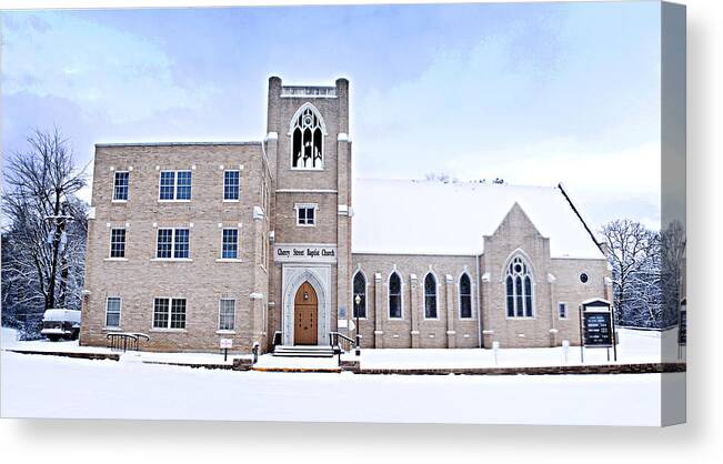 Clarksville Canvas Print featuring the photograph 1001-0369 Cherry Street Baptist of Clarksville by Randy Forrester