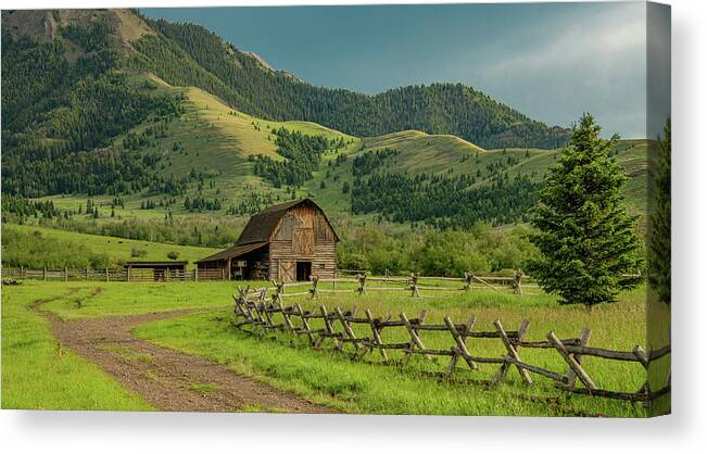 Barn Canvas Print featuring the photograph Montana Country Evening by Marcy Wielfaert