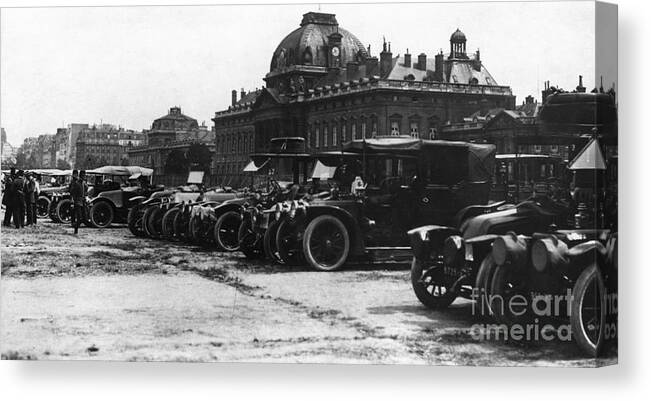 People Canvas Print featuring the photograph Taxis Of The Marne Outside Ecole by Bettmann
