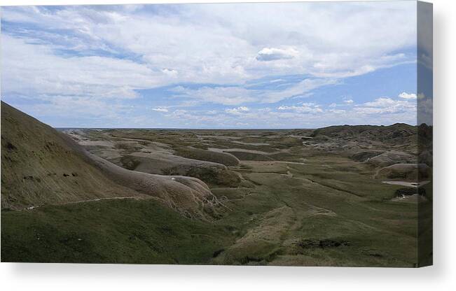 Badlands Canvas Print featuring the photograph South Dakota Badlands 628 by Cathy Anderson