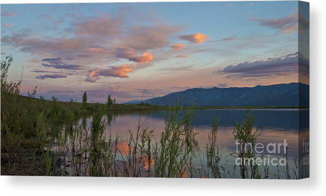 Sky Canvas Print featuring the photograph Little Washoe Sunset III by Dianne Phelps