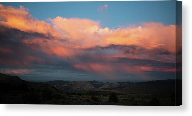 Sunset Canvas Print featuring the photograph High Desert Skies 7 by Ron Long Ltd Photography