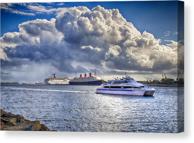 Queen Mary Canvas Print featuring the photograph Cloud Crowns the Queen by Joseph Hollingsworth