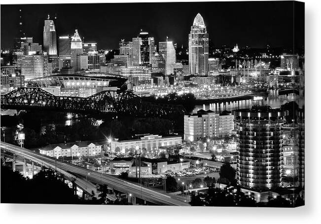 Cincinnati Canvas Print featuring the photograph Cincinnati Covington and Ohio River by Frozen in Time Fine Art Photography