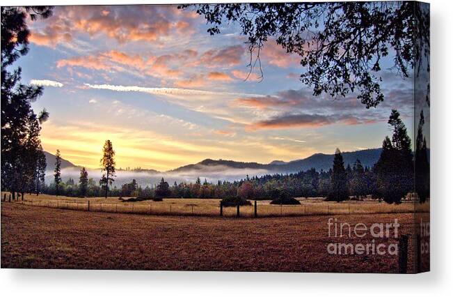 Landscape Canvas Print featuring the photograph Anticipating Sunrise by Julia Hassett