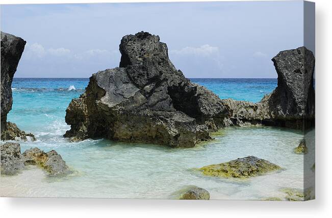 Bermuda Canvas Print featuring the photograph Cozy Cove by Luke Moore