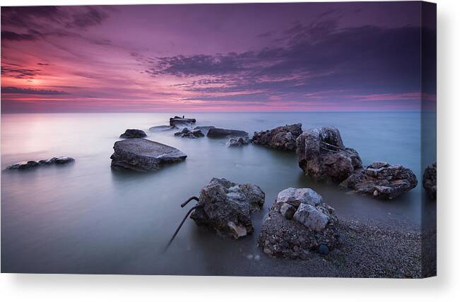 Racine Beach Lake Michigan Wisconsin Sunrise Wind Point Morning Canvas Print featuring the photograph Magenta Morning by Josh Eral