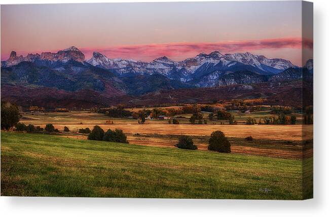 Sunset Canvas Print featuring the photograph Majic Sunset over the Dallas Divide by David Soldano