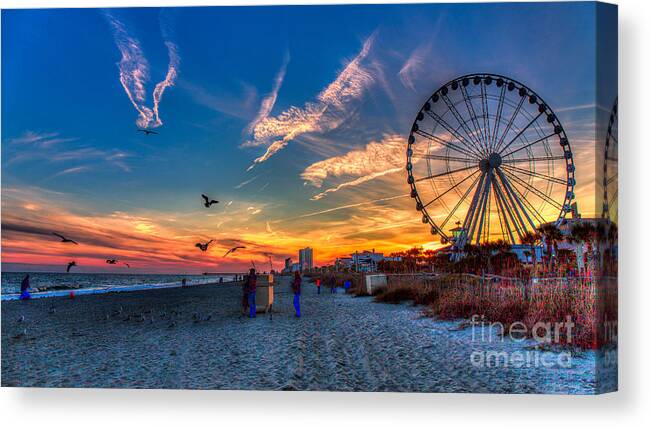 Skywheel Canvas Print featuring the photograph Skywheel Sunset at Myrtle Beach by Robert Loe