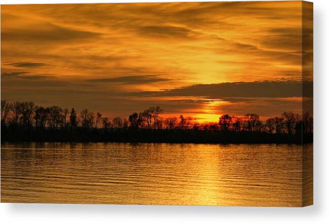 Sunset Canvas Print featuring the photograph Sunset - Ohio River by Sandy Keeton