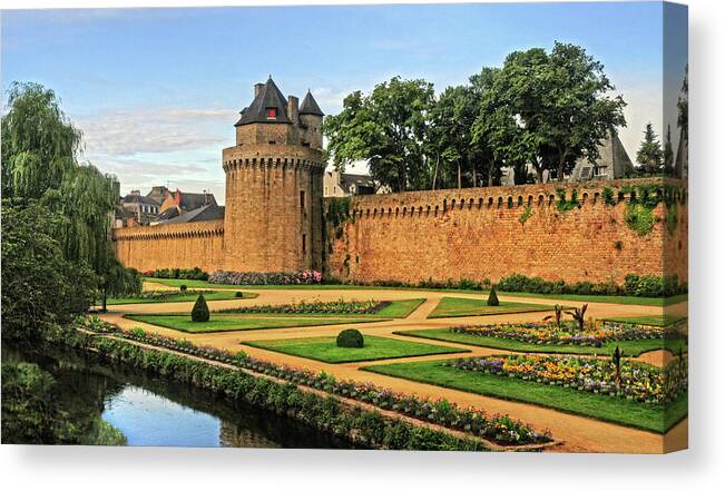 Vannes Canvas Print featuring the photograph Vannes in Brittany France by Dave Mills
