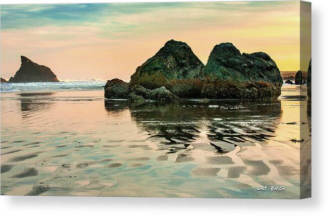 Oregon Canvas Print featuring the photograph A Scene From the Beach by Walt Baker