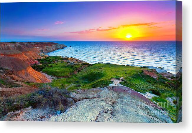 Blanche Point Sunset South Australia Seascape Australian Clay Cliffs Gull Rock Canvas Print featuring the photograph Blanche Point Sunset by Bill Robinson