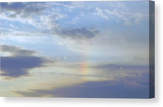  Canvas Print featuring the photograph Kentucky Rainbow by John Parry