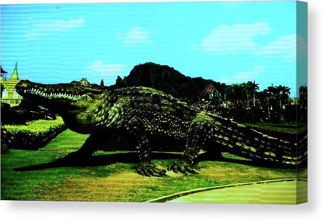 Laem Chabang Canvas Print featuring the photograph Nong Nooch Gardens 34 by Ron Kandt