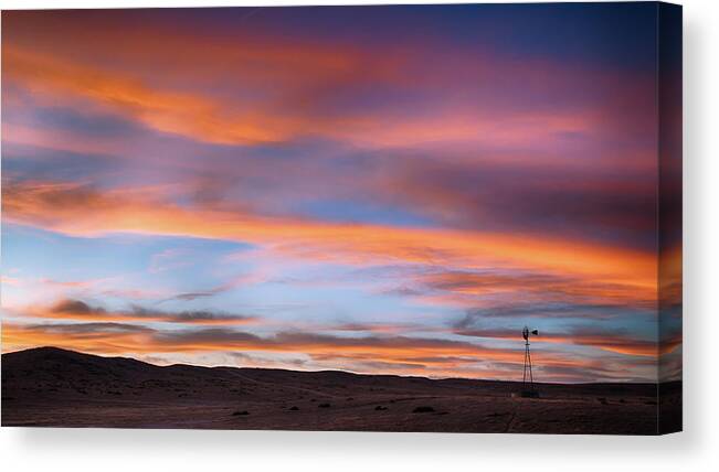 Pawanee National Grasssland Canvas Print featuring the photograph Pawnee Sunset by Monte Stevens