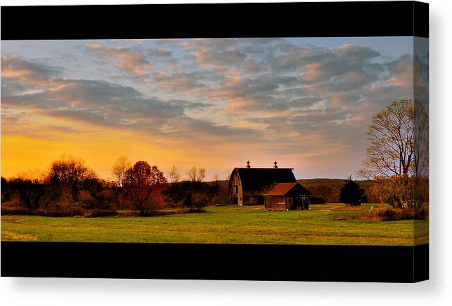 Barn Canvas Print featuring the photograph Remains Of A Late Autumn Day by Mark Fuller