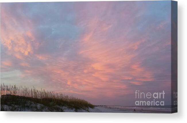 Wilmington Canvas Print featuring the photograph Wilmington Northern Sky by Curtis Sikes