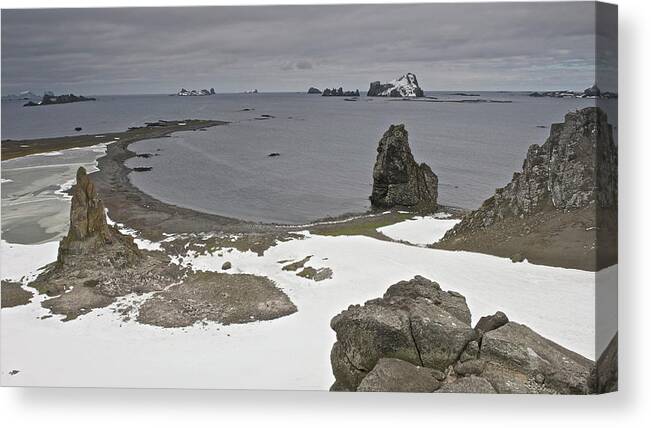 Tranquility Canvas Print featuring the photograph Antarctic Peninsula, Antarctica #10 by Enrique R. Aguirre Aves