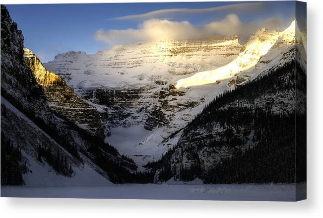 Lake-louise
Winter
Morning
Sunrise
Telescope Canvas Print featuring the photograph Sunrise #3 by Alex Lu