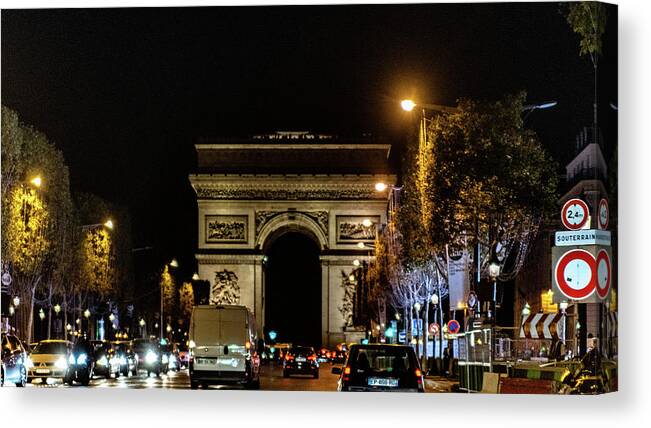 2018 Canvas Print featuring the photograph Arc de Triomphe by Randy Scherkenbach