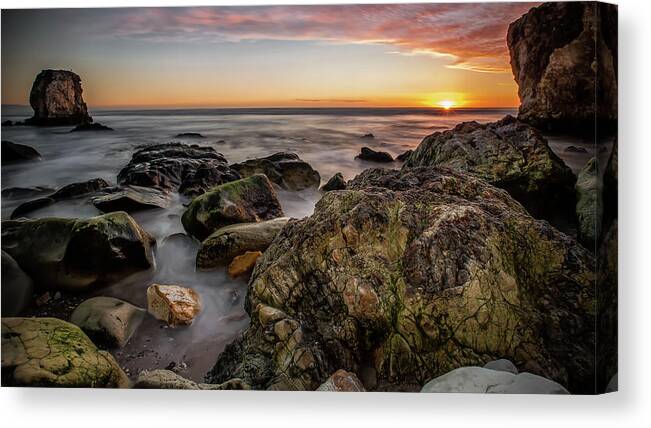 Sunset Canvas Print featuring the photograph Horizon Glow by Mike Long