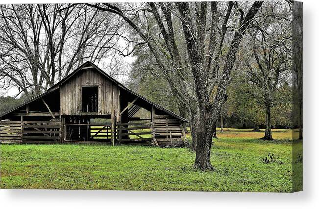 Barn Canvas Print featuring the photograph Old Barn by Jerry Connally