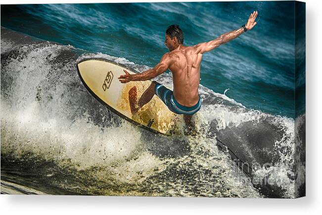Beach Canvas Print featuring the photograph Defined by Eye Olating Images