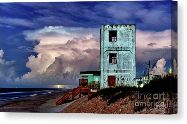 Sunrise Canvas Print featuring the photograph Tower 3 Storm by DJA Images