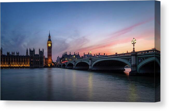 London England Canvas Print featuring the photograph Westminster 2 by Giuseppe Torre