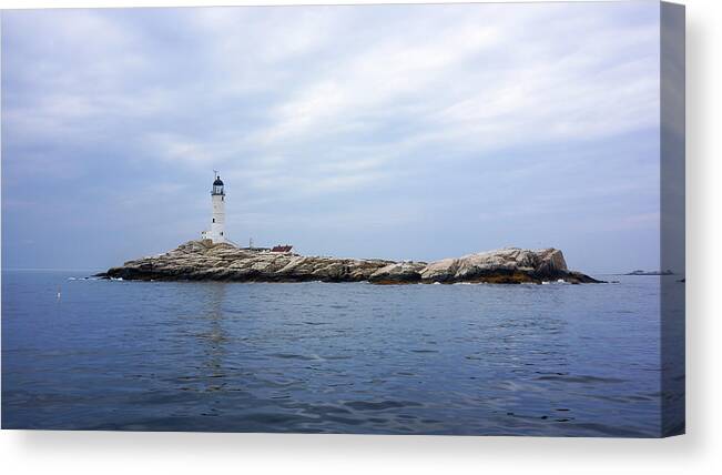 White Island Lighthouse Canvas Print featuring the photograph White Island Lighthouse #1 by Deb Bryce