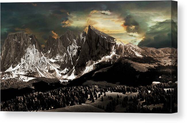 Mountains Canvas Print featuring the photograph Majestic by Raffaele Corte