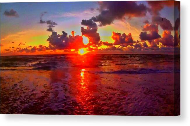 Sunrise Canvas Print featuring the photograph Sunrise Beach 856 by Rip Read