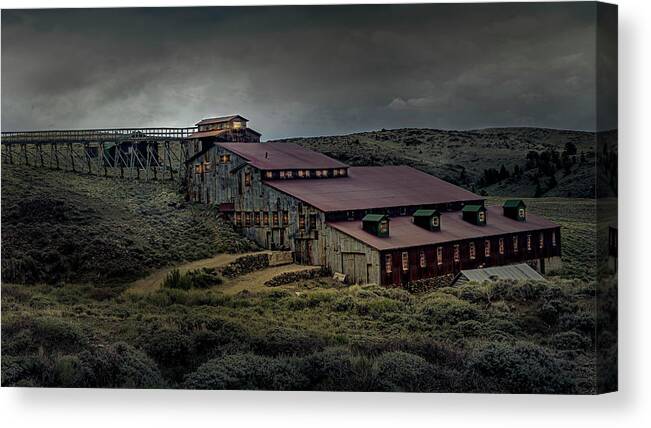 Gold Mine Canvas Print featuring the photograph The Carrissa by Laura Terriere