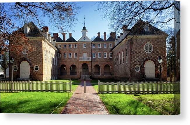 Wren Building Canvas Print featuring the photograph The Wren Building Courtyard - Williamsburg, Virginia by Susan Rissi Tregoning
