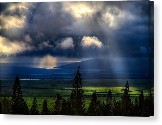 Maui Canvas Print featuring the photograph Coming Storm by Mike Neal