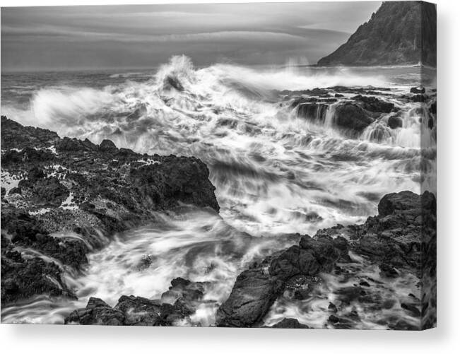 Wave Canvas Print featuring the photograph Cresting Wave by Jon Glaser