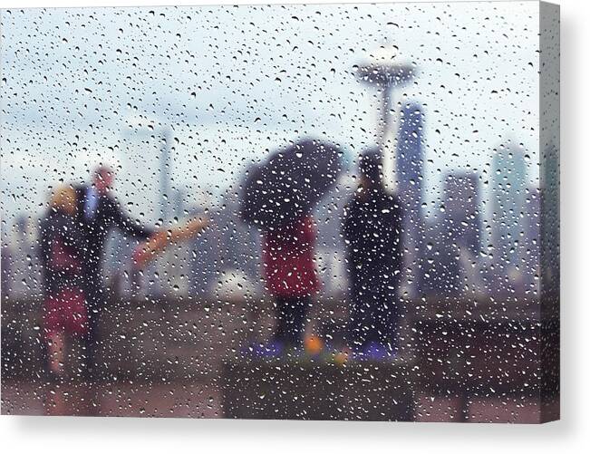 Seattle Canvas Print featuring the photograph Celebration in rain A036 by Yoshiki Nakamura