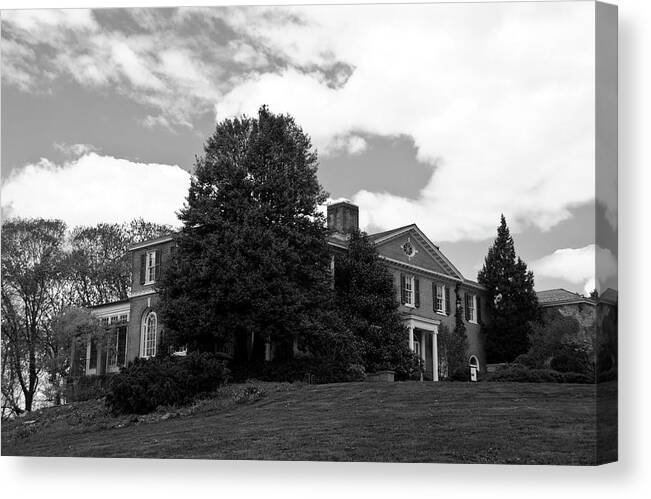 Landscape Canvas Print featuring the photograph House on the hill by Jose Rojas