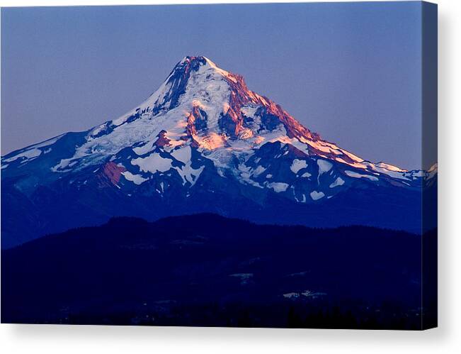 Mt. Hood Canvas Print featuring the photograph Mt. Hood at sunset by Rich Iwasaki