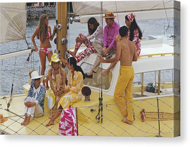 People Canvas Print featuring the photograph Bermuda Boating by Slim Aarons