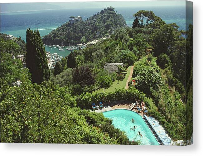 Swimming Pool Canvas Print featuring the photograph Portofino Villa by Slim Aarons