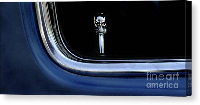 Classic Car Canvas Print featuring the photograph Route 66 Classic Car Detail 1 by Bob Christopher