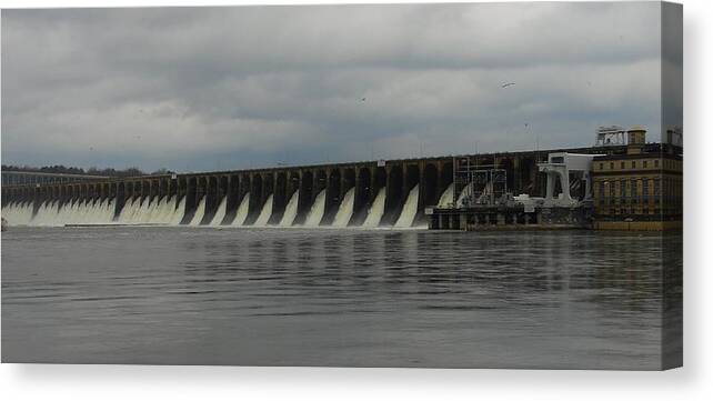 Water Canvas Print featuring the photograph Wilson Dam by Carl Moore