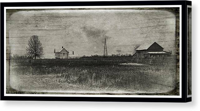 Farm Canvas Print featuring the photograph 101918-2 by Mike Davis