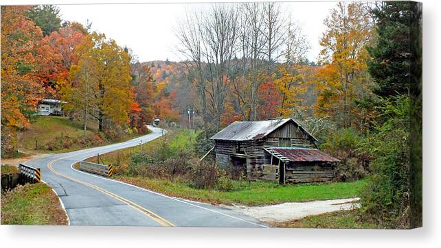 Duane Mccullough Canvas Print featuring the photograph Old Barn along Slick Fisher Road #1 by Duane McCullough